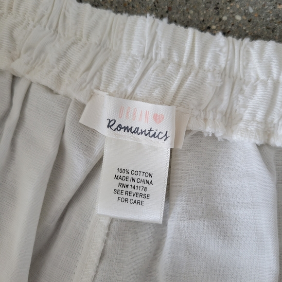 🍒White Cropped Cotton Pants - Picture 6 of 8